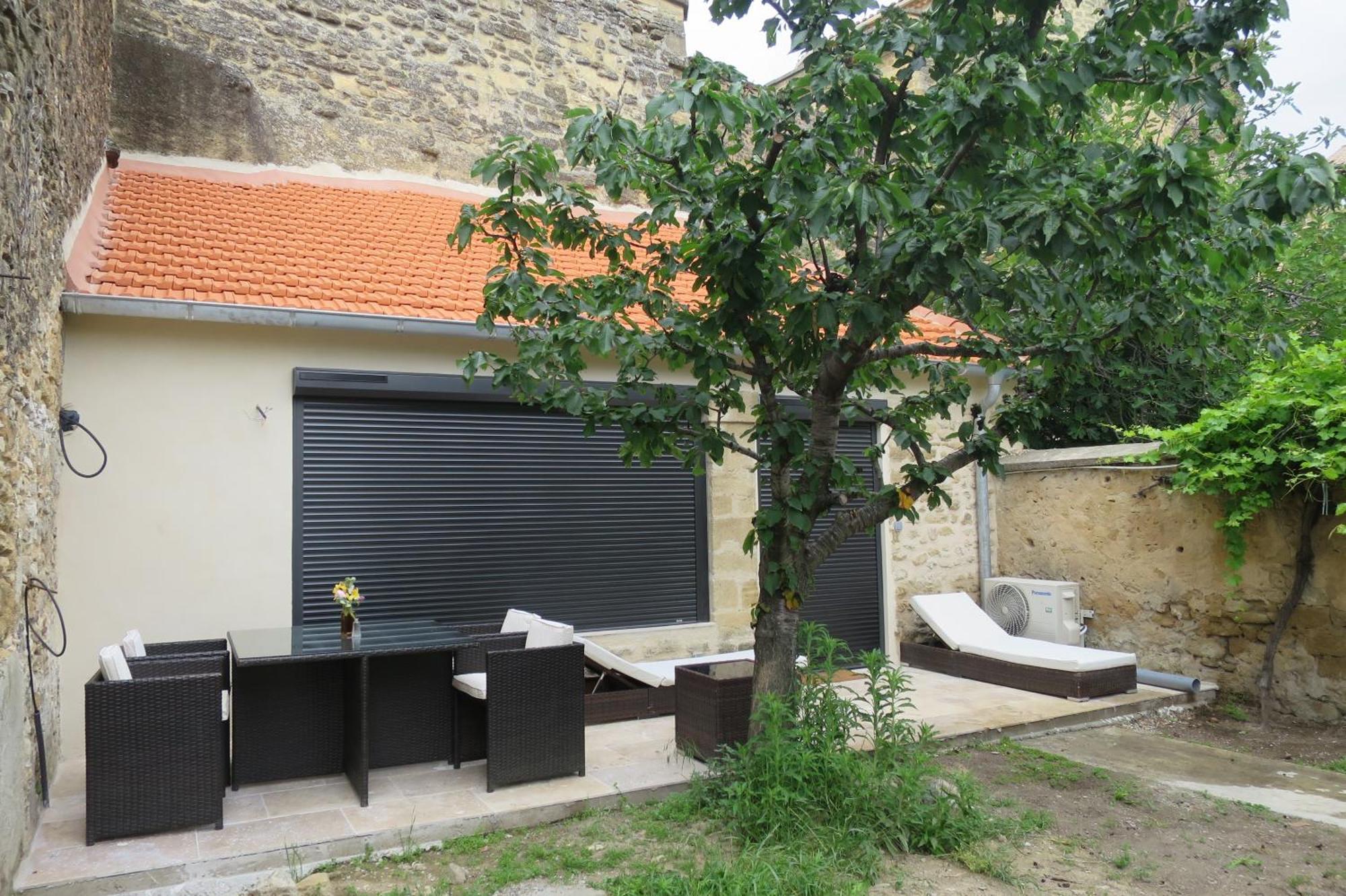 La Grotte Apartment Sérignan-du-Comtat Exterior foto